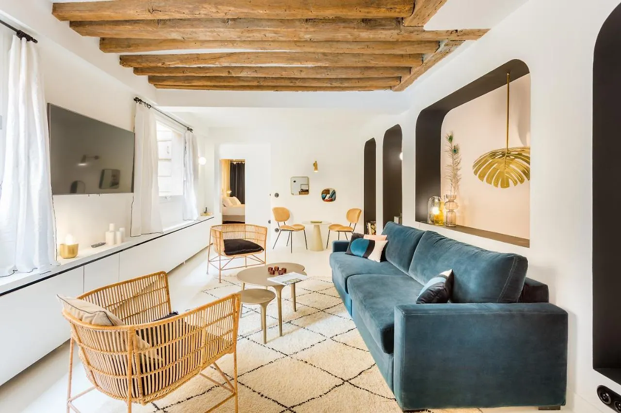 Habitat Parisien - Louvre Rivoli Appartement 0*, Parijs